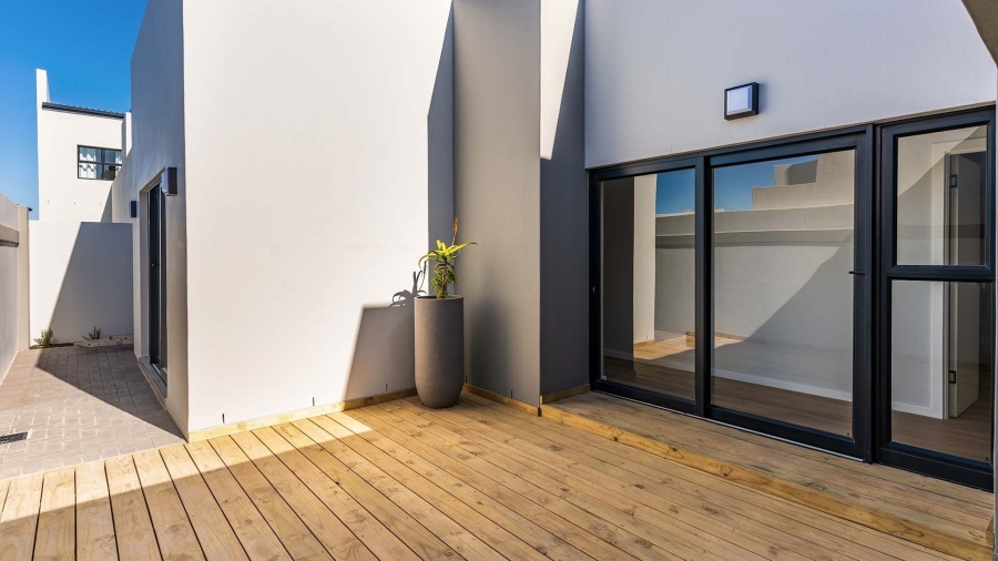 3 Bedroom Property for Sale in Sandown Western Cape